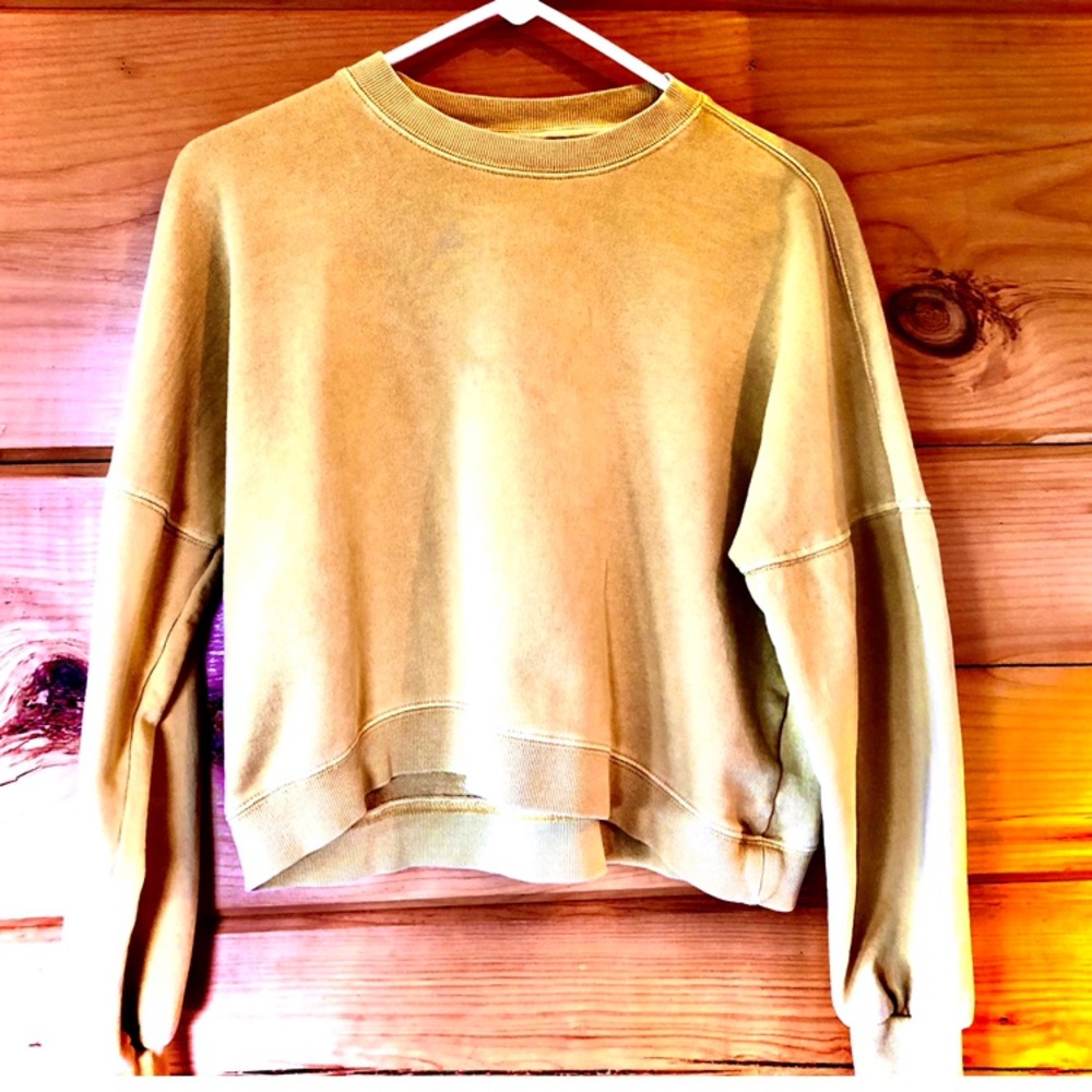 Light yellow cotton on crew neck sweatshirt